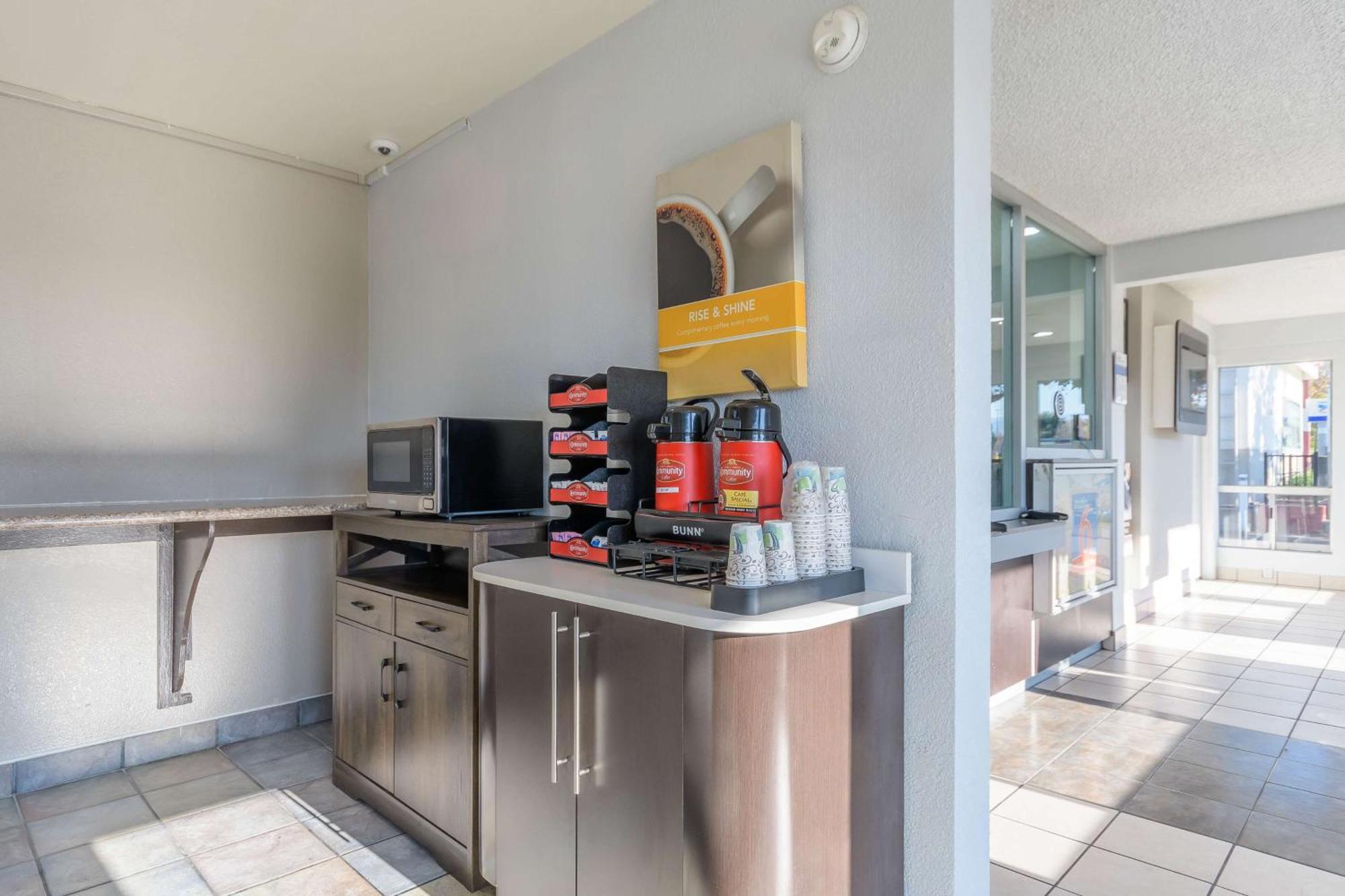 Motel 6 Hayward, Ca- Silicon Valley Gateway Kültér fotó