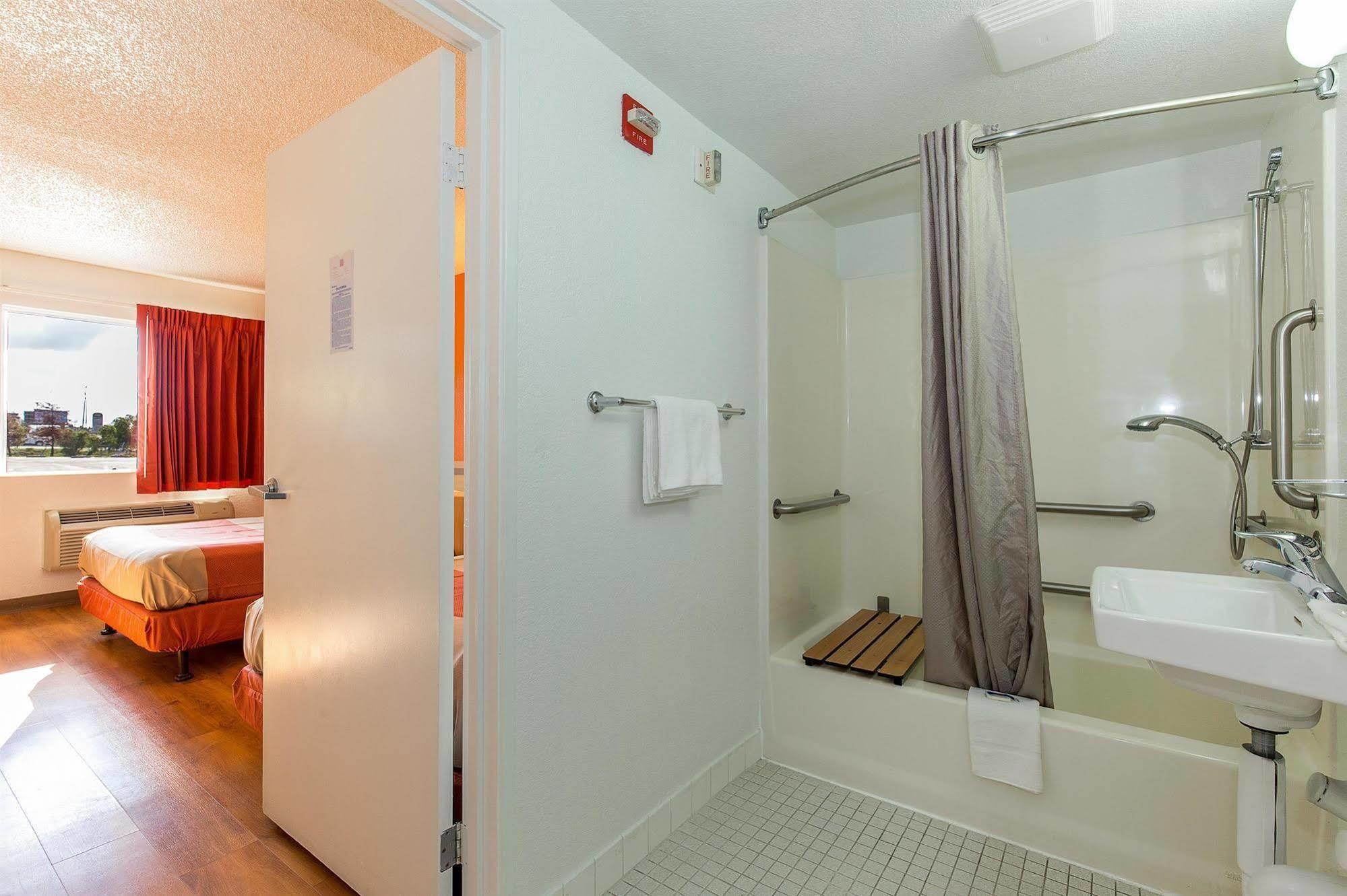 Motel 6 Hayward, Ca- Silicon Valley Gateway Kültér fotó